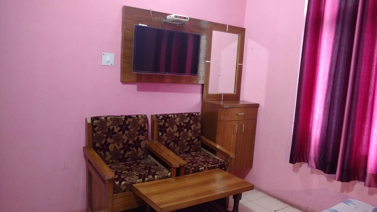 Hotel Brahma Kamal Joshīmath Dış mekan fotoğraf