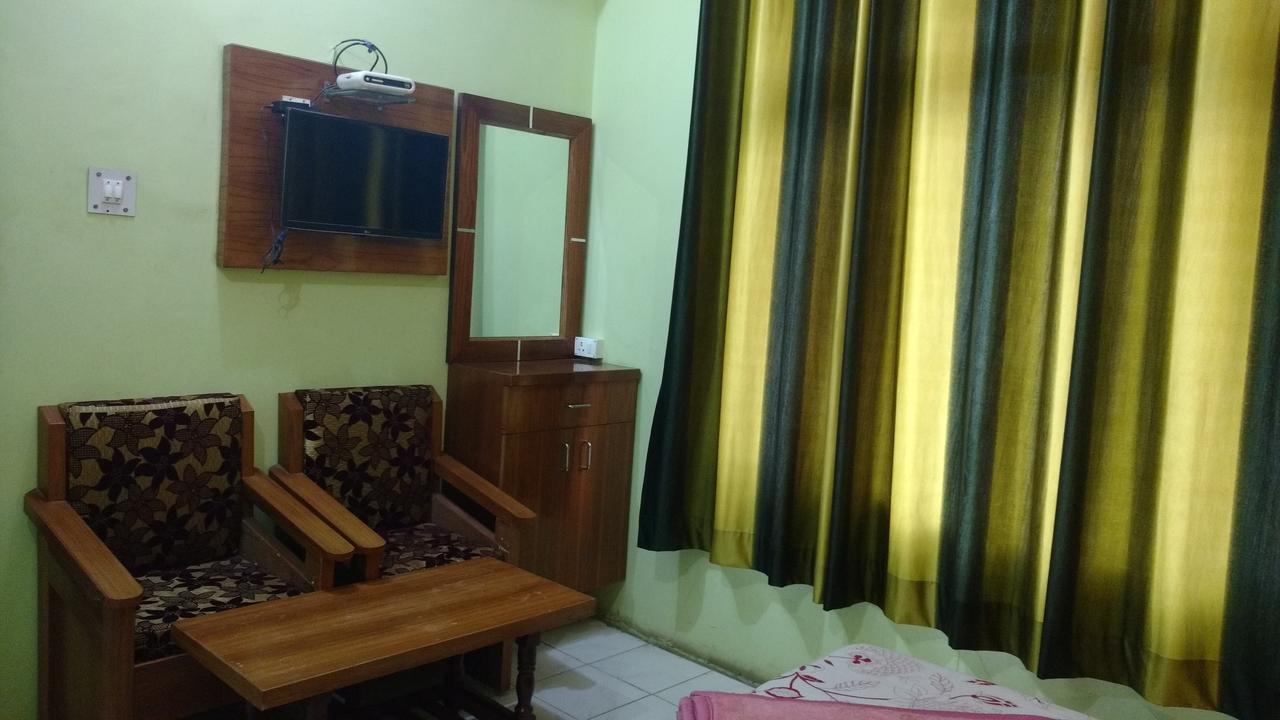 Hotel Brahma Kamal Joshīmath Dış mekan fotoğraf